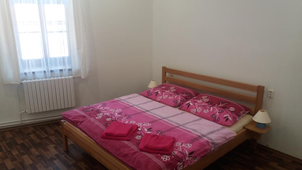 Penzion A Wellness U Trebonske Madony Dış mekan fotoğraf