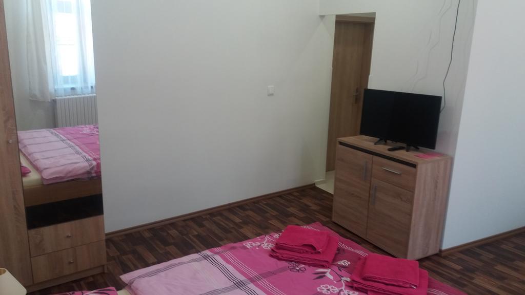 Penzion A Wellness U Trebonske Madony Dış mekan fotoğraf