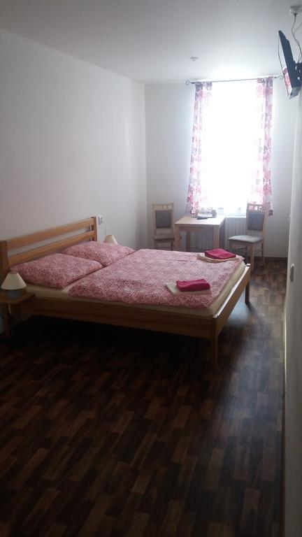 Penzion A Wellness U Trebonske Madony Dış mekan fotoğraf